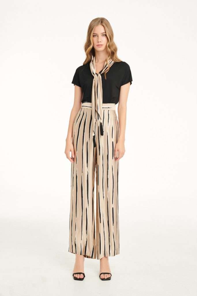 Badoo Gold Wide Leg Cropped Trousers & Badoo Short Sleeve Black Top with Gold Pearl Droplet Scarf