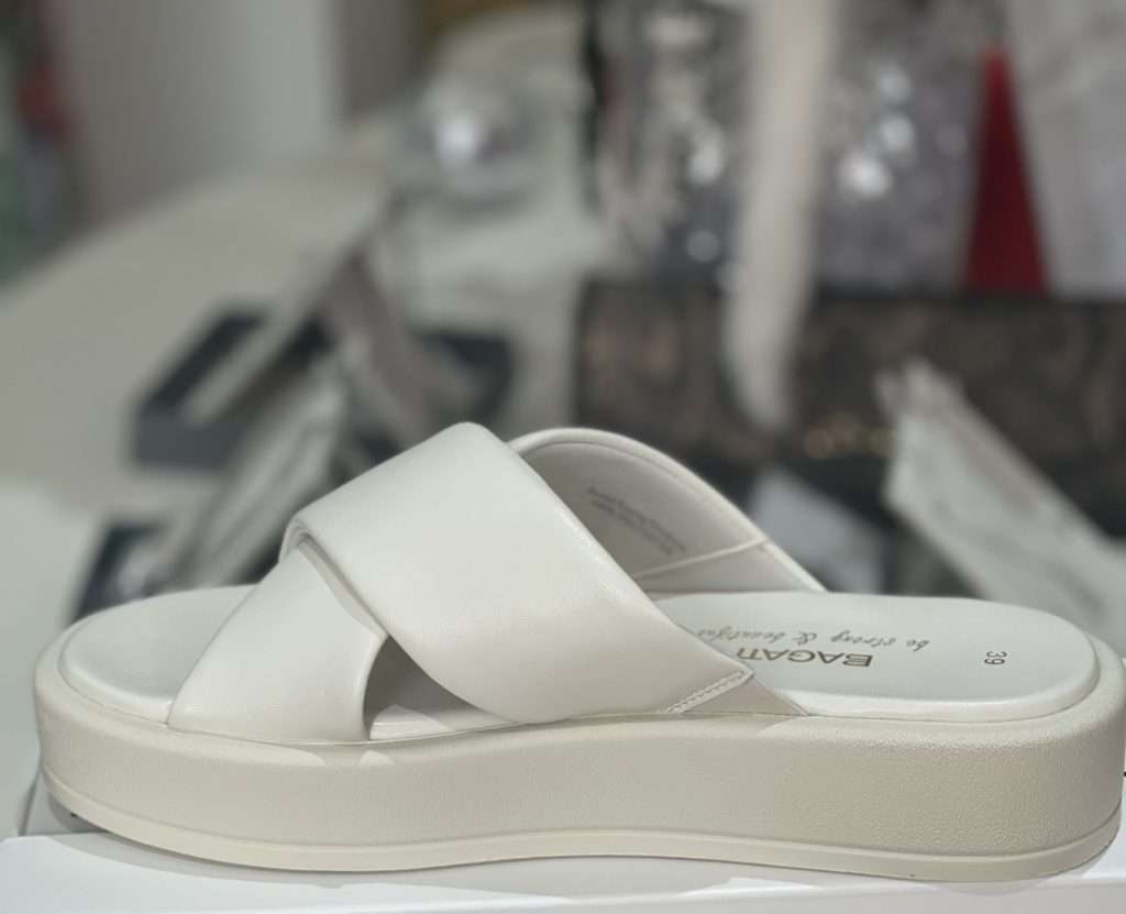 Bagatt Ivory Sliders