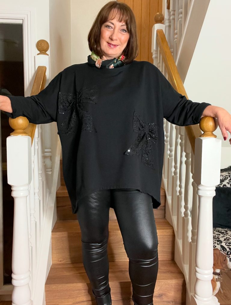 Debbie Dazzle Bow Top