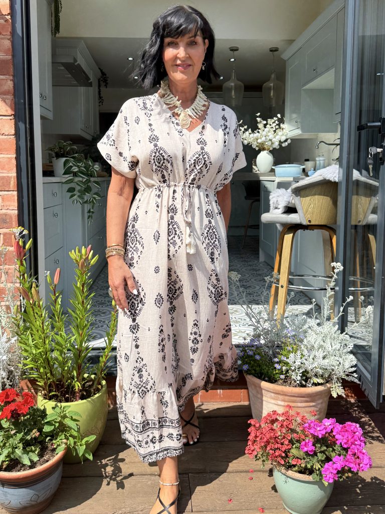 Lindy - Damask Print V-Neck Tassel Dress