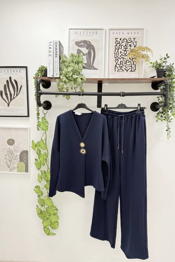 Trudy Asymmetric Top Set in Chocolate or Navy